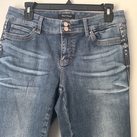 White House Black Market Bling Accent Medium Wash fade distressed Blue Denim - Picture 6 of 10